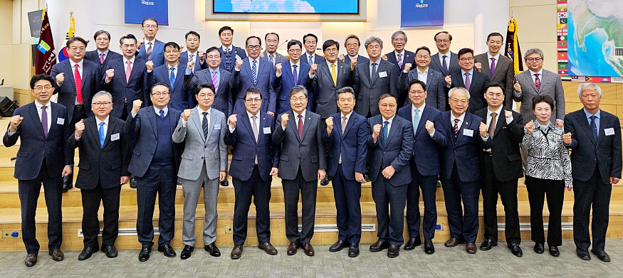 875 단체사진.jpg